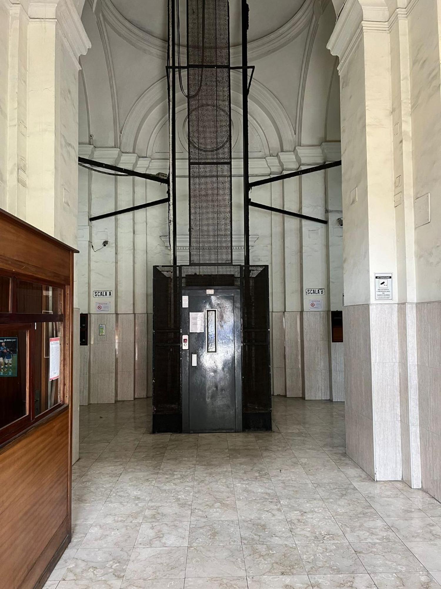 Downtown Umberto 74 Appartement Napels Buitenkant foto