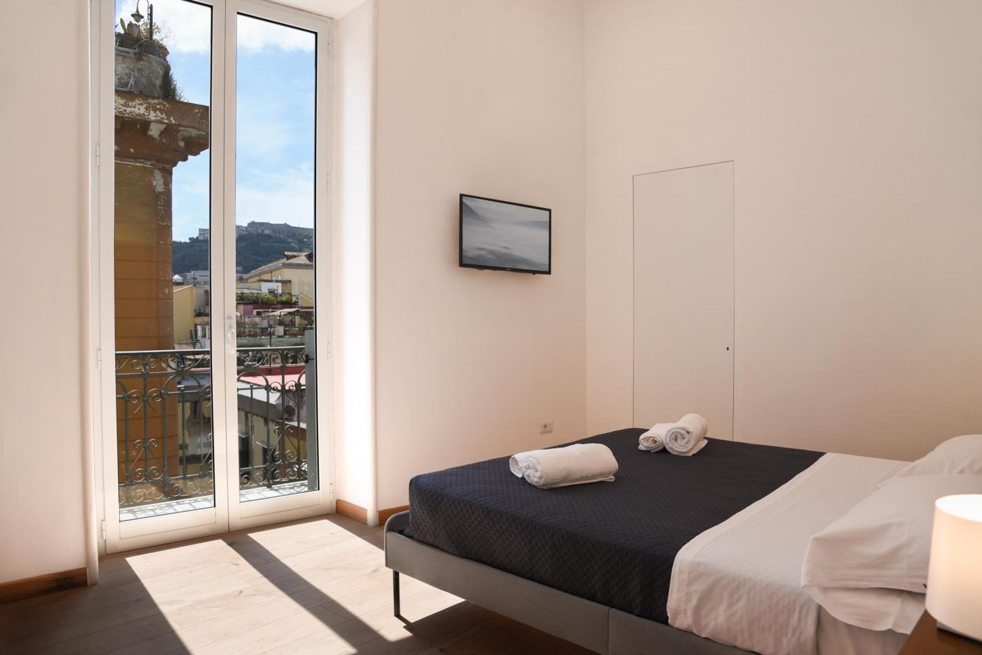 Downtown Umberto 74 Appartement Napels Buitenkant foto