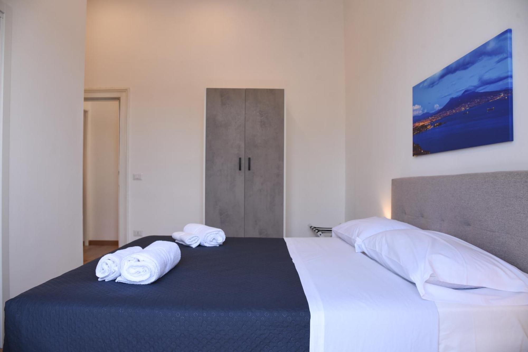 Downtown Umberto 74 Appartement Napels Buitenkant foto