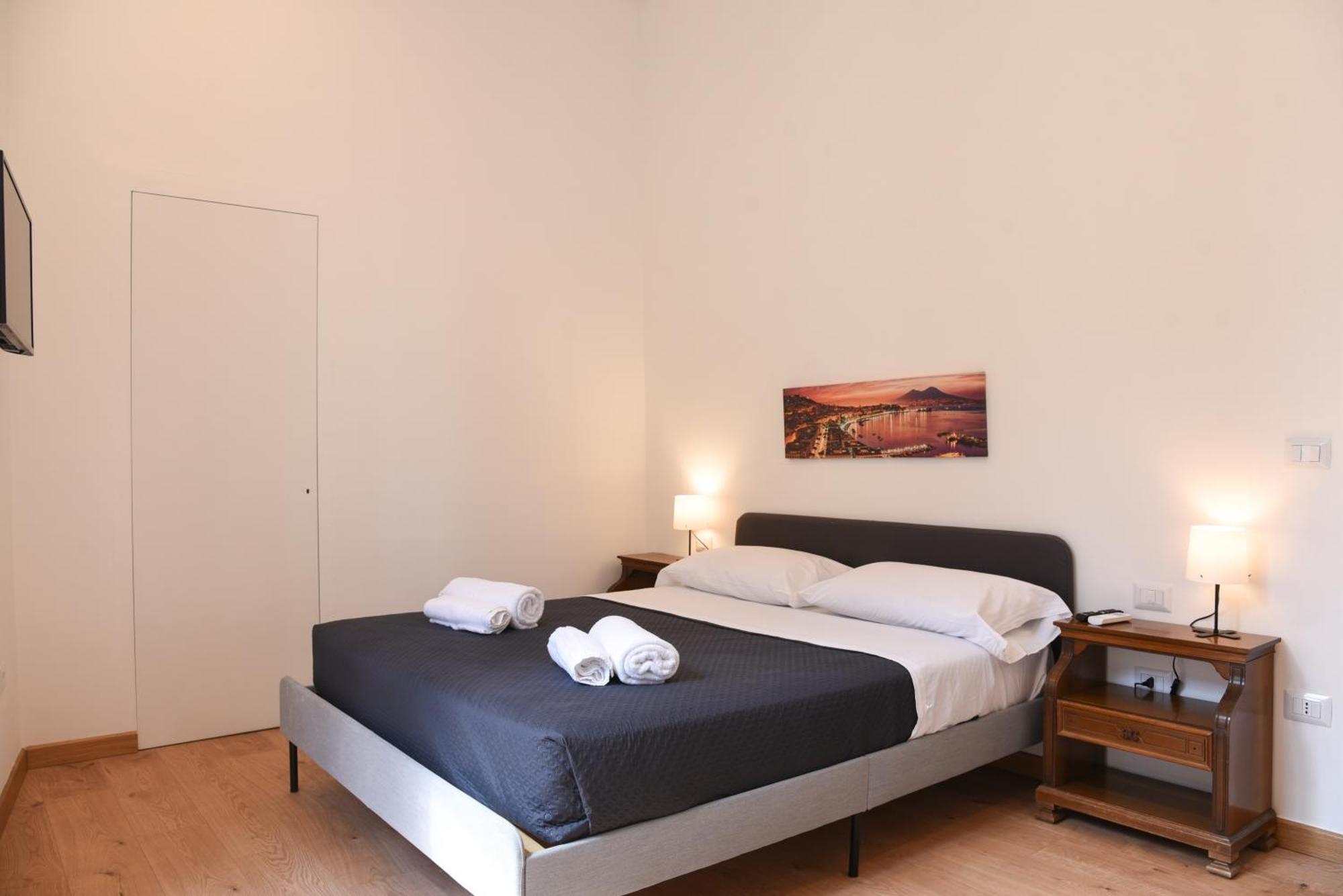 Downtown Umberto 74 Appartement Napels Buitenkant foto