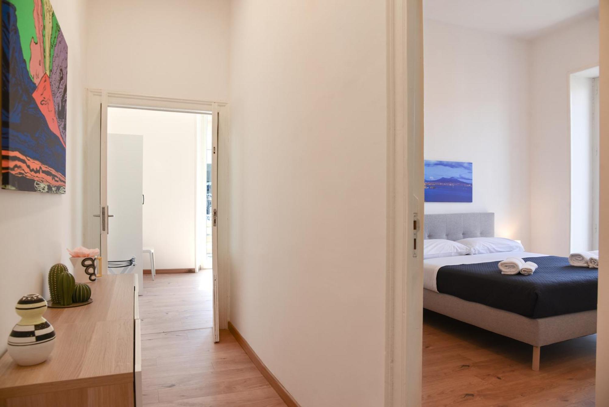Downtown Umberto 74 Appartement Napels Buitenkant foto