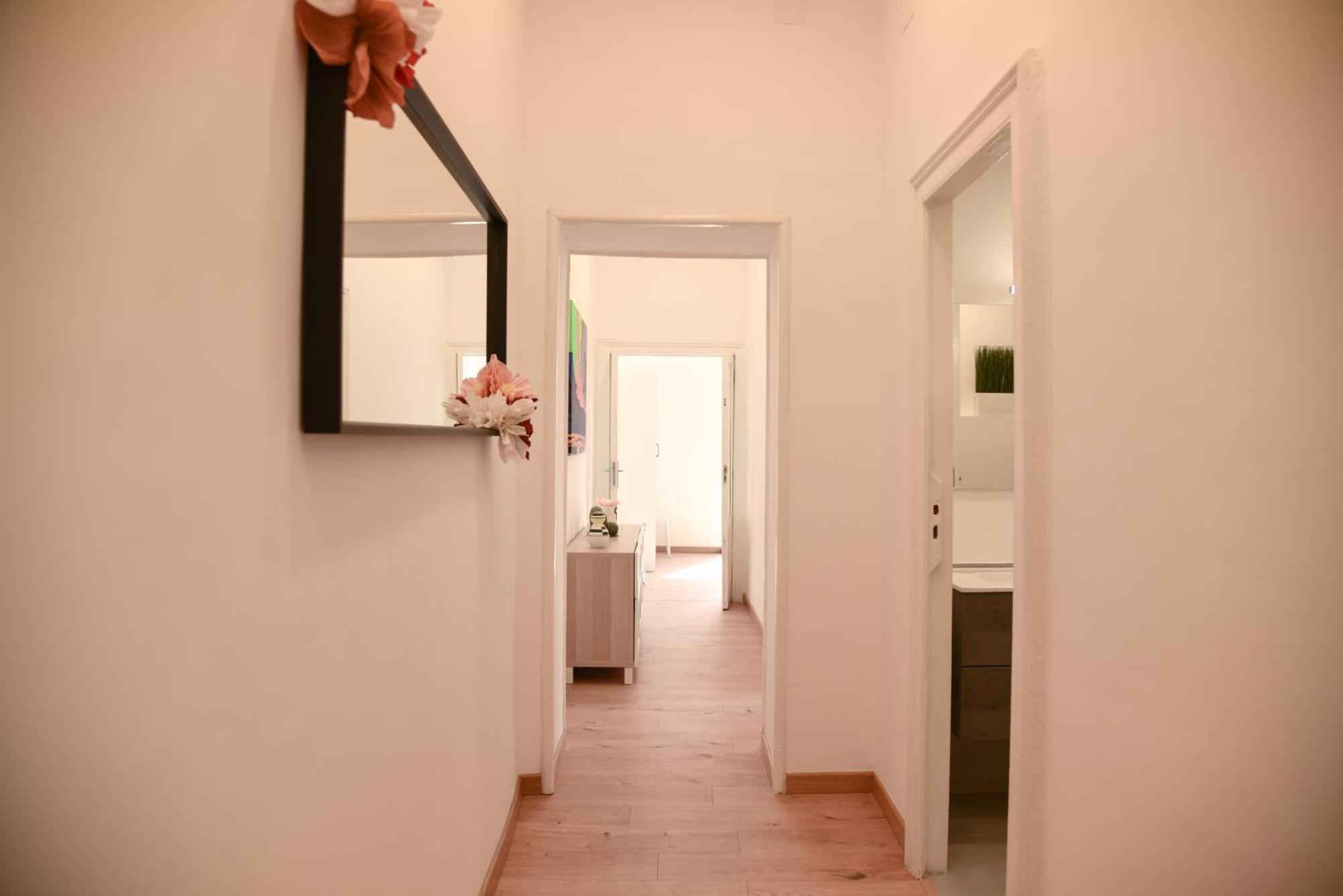 Downtown Umberto 74 Appartement Napels Buitenkant foto