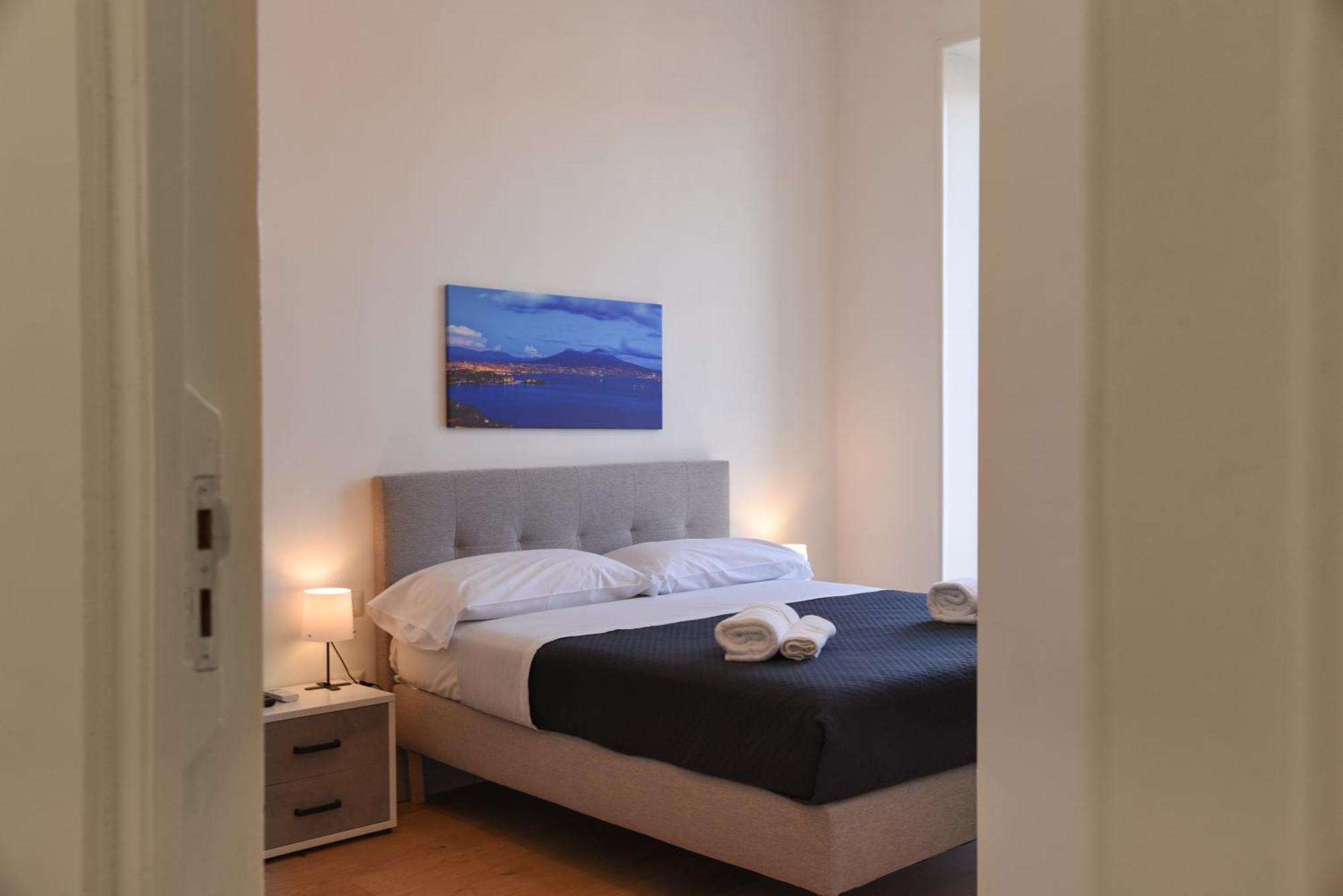 Downtown Umberto 74 Appartement Napels Buitenkant foto