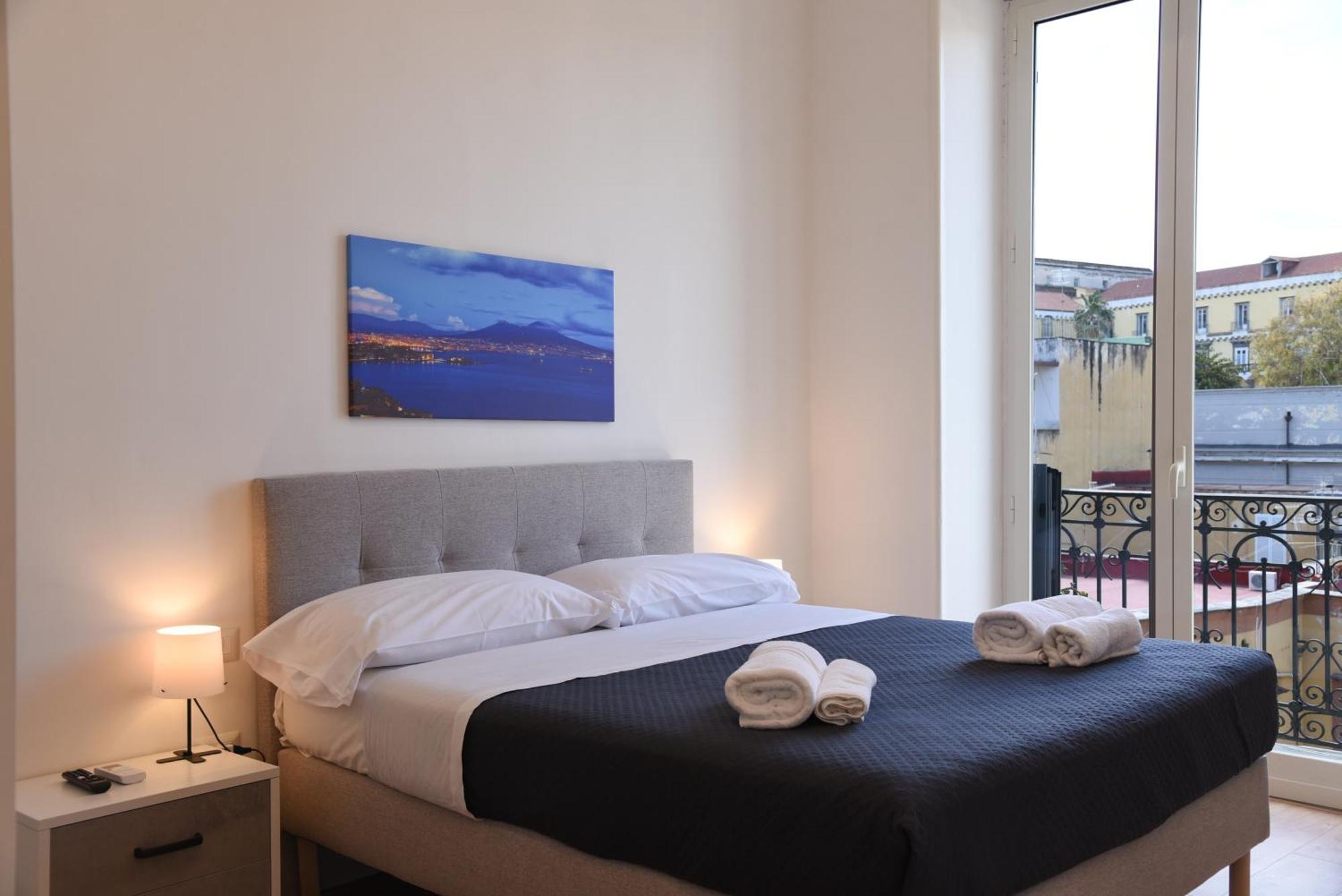 Downtown Umberto 74 Appartement Napels Buitenkant foto